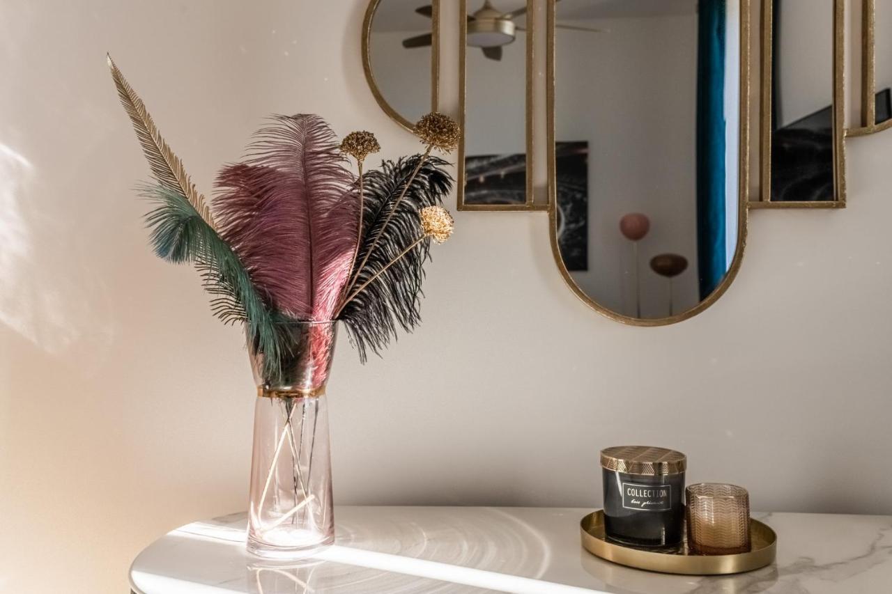 The Gatsby Room Нарбонна Экстерьер фото